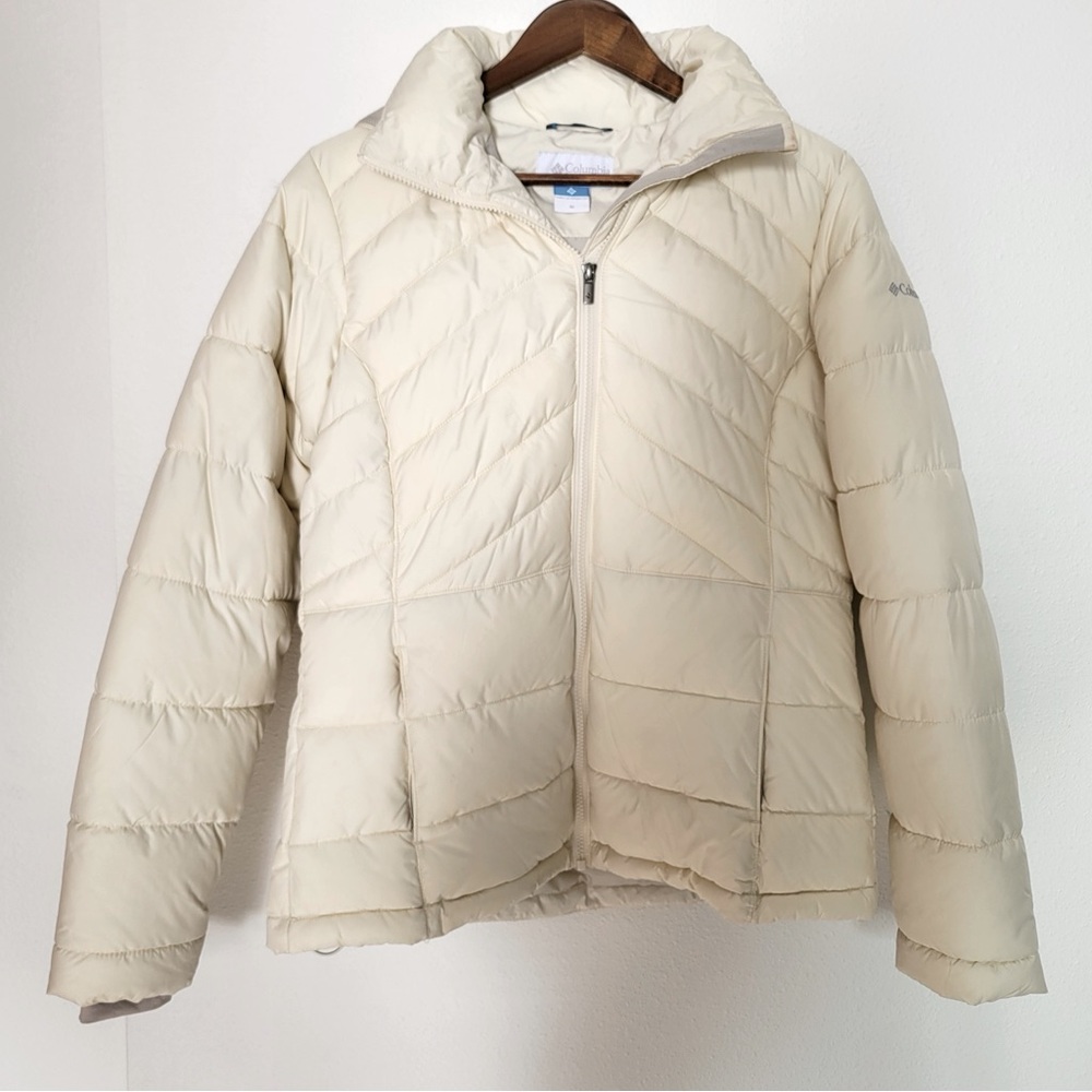 Columbia Puffer Jacket with Faux Fur Hood
